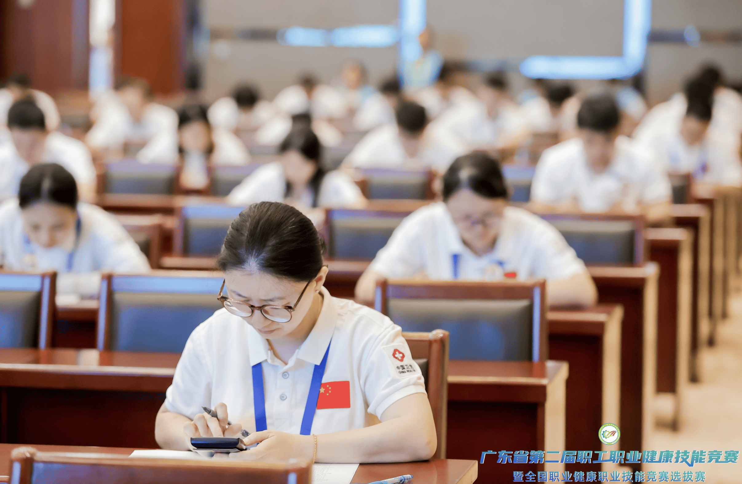 赛地聚焦:欧联赛后热度飙升;达拉斯独行侠防线松动;赛场秩序良好;数据趋势出现新变化的简单介绍 赛地聚焦:欧联赛后热度飙升;达拉斯独行侠防线松动;赛场秩序良好;数据趋势出现新变化的简单介绍