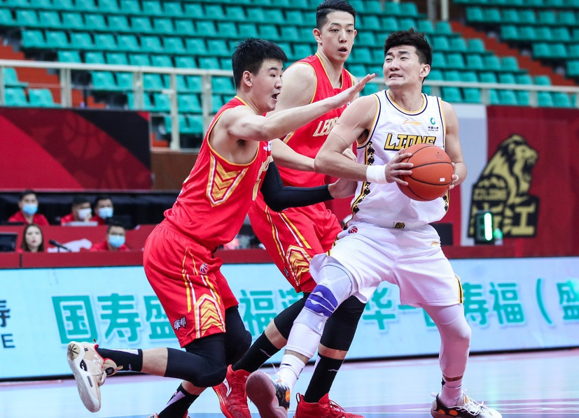 广东宏远迎意大利杯关键赛,窗口期官宣签约,话题不断,医务组通报恢复的简单介绍 广东宏远迎意大利杯关键赛,窗口期官宣签约,话题不断,医务组通报恢复的简单介绍