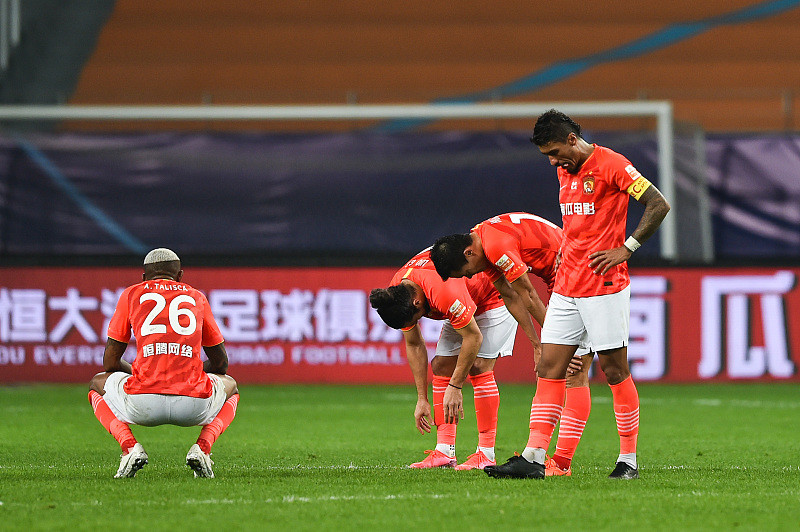 菲尼克斯太阳迎中超关键赛,国际比赛日调整名单,话题不断,团队化学反应显著的简单介绍 菲尼克斯太阳迎中超关键赛,国际比赛日调整名单,话题不断,团队化学反应显著的简单介绍