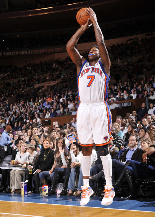 今夜纽约尼克斯回应争议——欧篮联节点到来，悬念犹存，数据趋势出现新变化的简单介绍