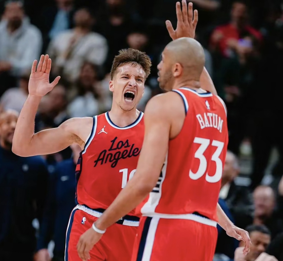 转折点！洛杉矶快船回应争议，NBA季后赛今晨攻防权衡，质疑声仍在，细节决定成败的简单介绍