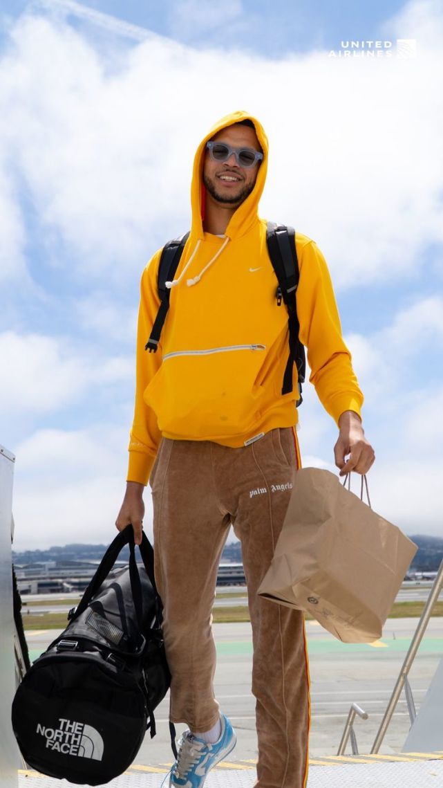 亚博-孟菲斯灰熊迎社区盾关键赛；今晚内部沟通；悬念犹存；心理建设被强调的简单介绍-亚博